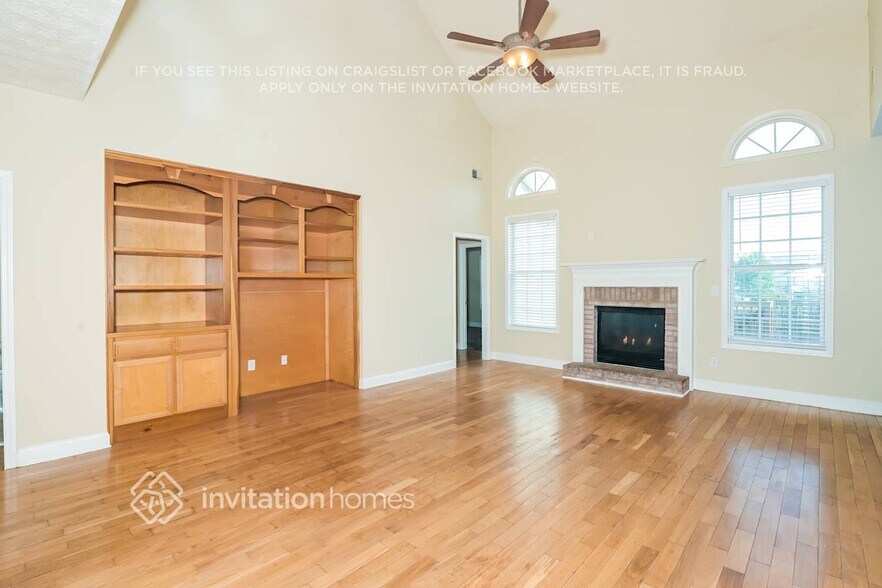 Building Photo - 341 Whitney Ln