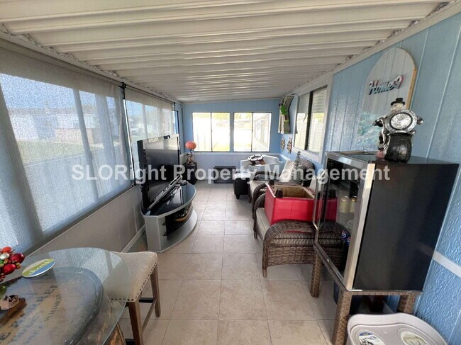 Building Photo - AVAILABLE SEPTEMBER - MOVE IN SPECIAL RATE- 55+ Community - 2 Bed / 2 Bath