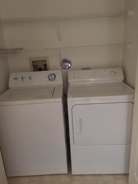 Building Photo - 7416 Plumbago Bridge Rd