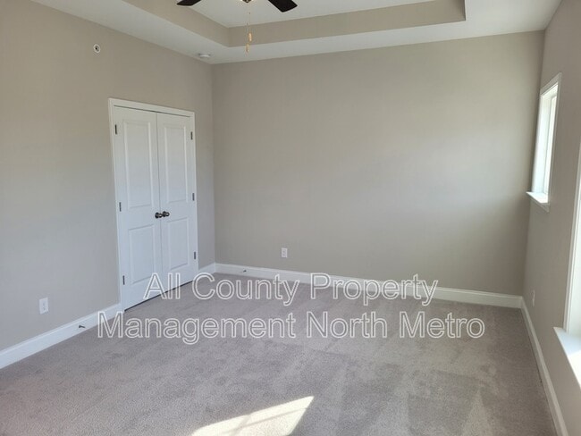 Building Photo - 2612 Blackburn Ct SE