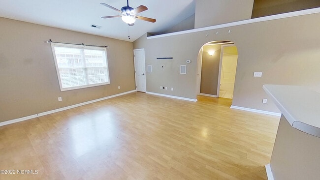 Building Photo - 811 Grathwol Dr