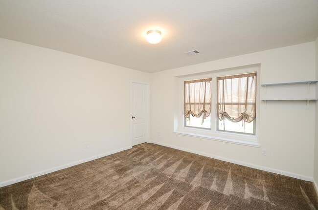 Building Photo - 4423 Ashberry Pine Ln