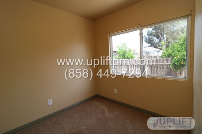 Building Photo - W 9th Ave (727-31)