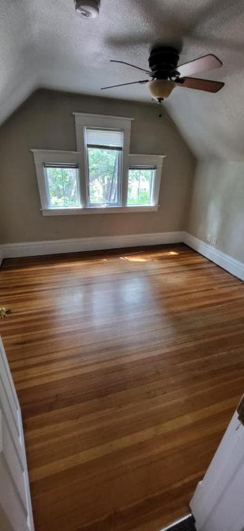 Building Photo - 812 6th Ave S