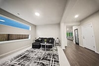Building Photo - 4927 Amherst Way SW