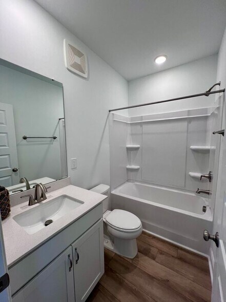 Building Photo - 406 Gaston Pk Ln