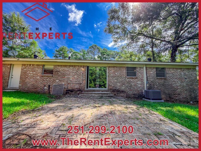 Building Photo - 1254 Lake Cir Dr W