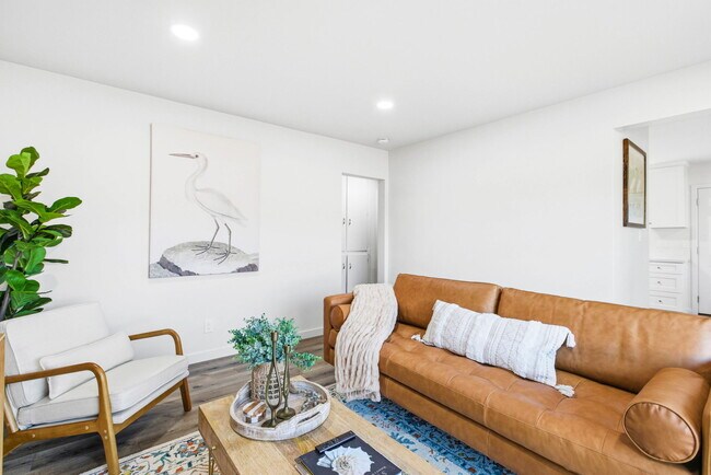 Building Photo - 1135 Florida St