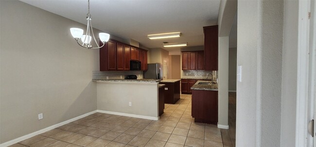 Building Photo - 22907 Lily Creek Dr