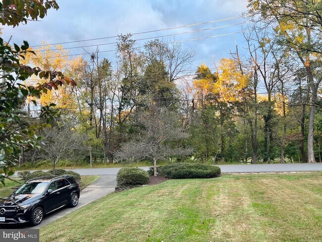 Building Photo - 1312 Kurtz Rd