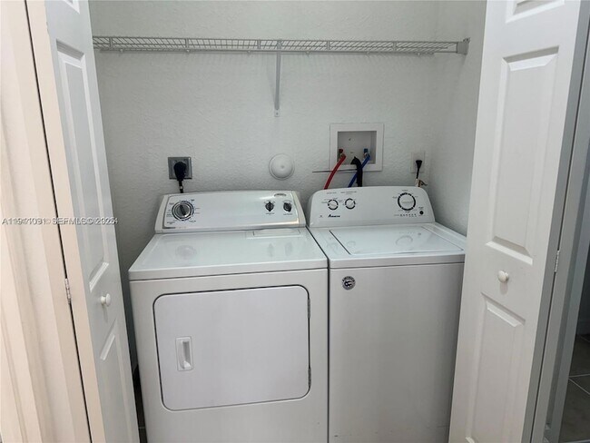 Building Photo - 10012 NW 7th St