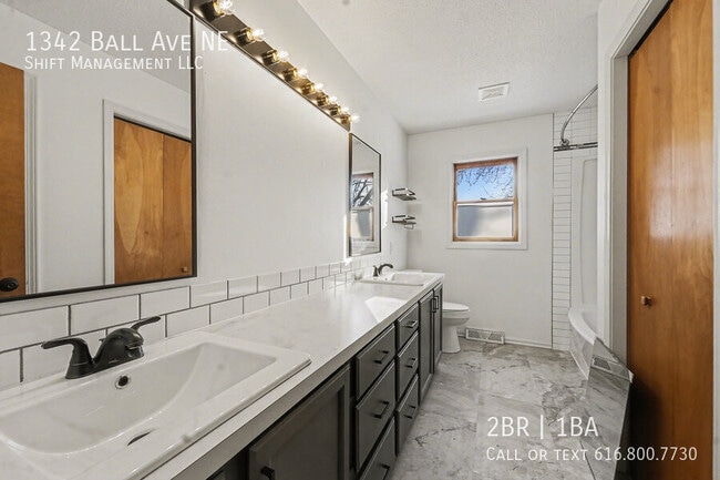 Building Photo - 1342 Ball Ave NE