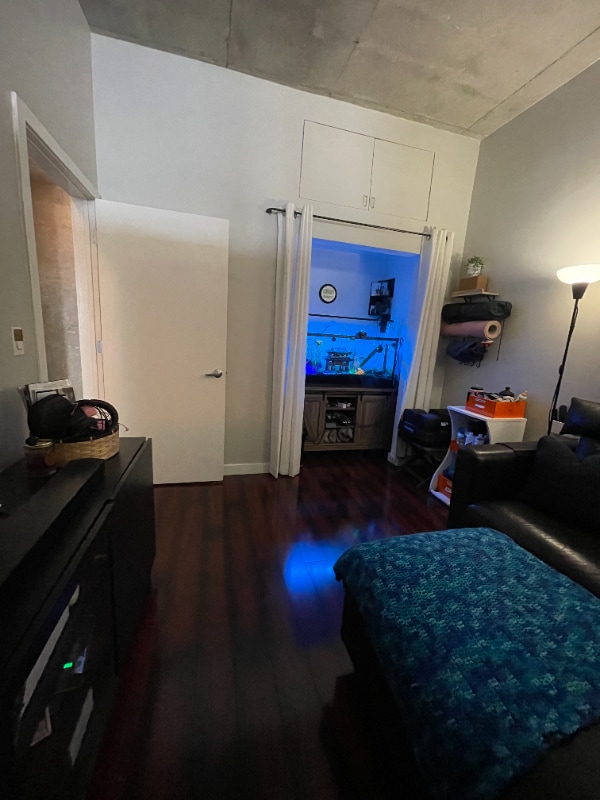 Building Photo - 235 W Van Buren St