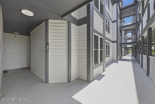 Building Photo - 110 Ocean Hollow Ln