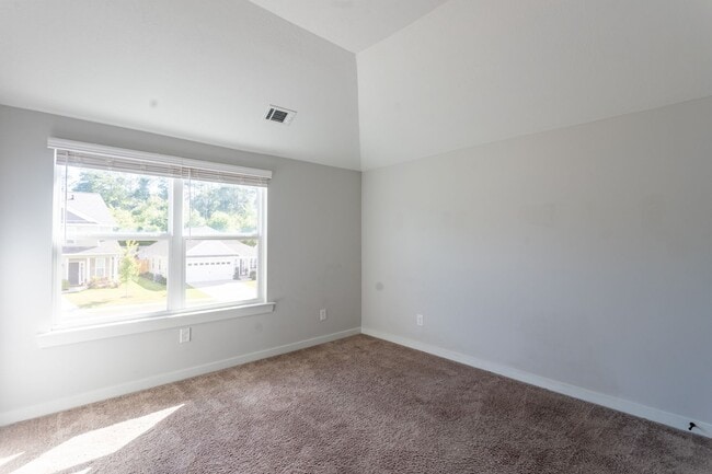 Building Photo - Welcome to Summerton Village!  Ask us about our 1 month of FREE RENT!!