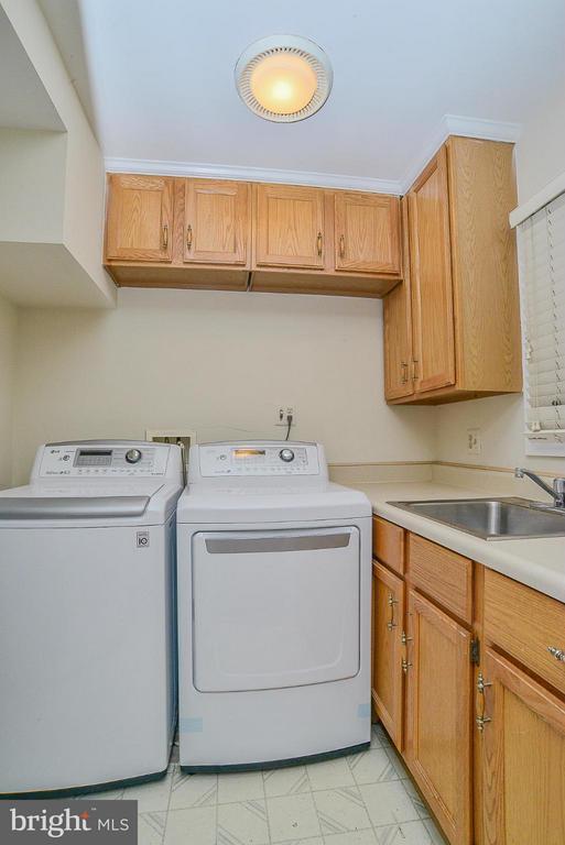 Building Photo - 2254 Journet Dr