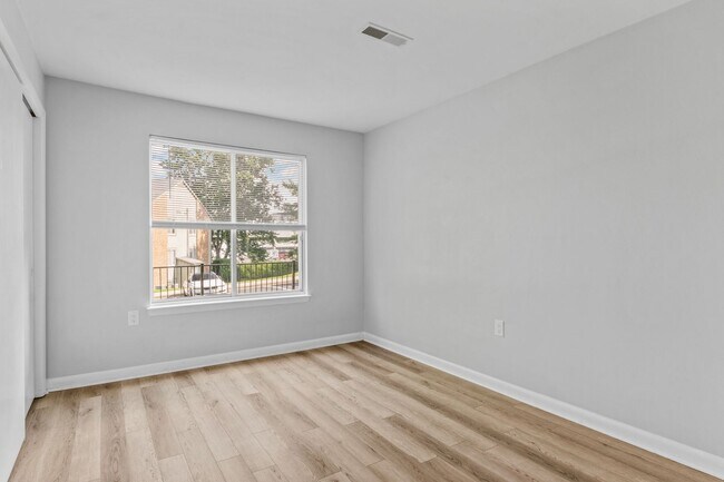 Building Photo - 3 Bed/2 Bath Pet Friendly, Virginia Tech