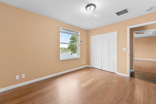 Building Photo - 116 Hamilton Terrace