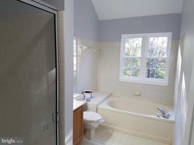 Building Photo - 9663 Horsham Dr