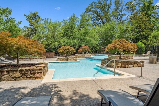 Building Photo - 3206 Wetherby Dr