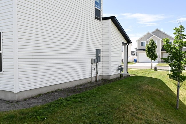 Building Photo - 1463 W 2055 S