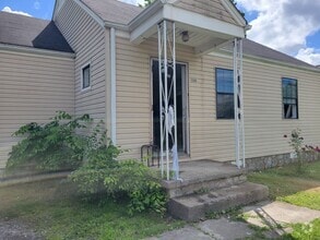 Building Photo - 3 Bedroom Home in Chattanooga