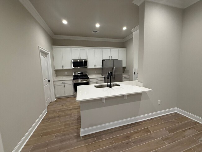 Building Photo - Move in Ready! Beautiful 3 Bedroom and 3 Baths New Construction Home