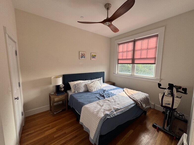 Bedroom - 80 Webster Ave