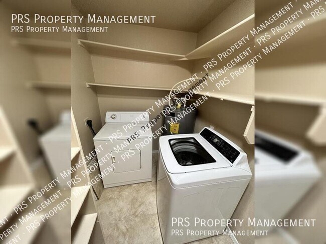 Building Photo - 551 S Lesueur-Unit 1