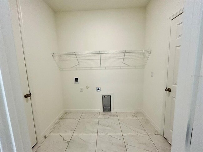 Building Photo - 2534 Longworthy Rd