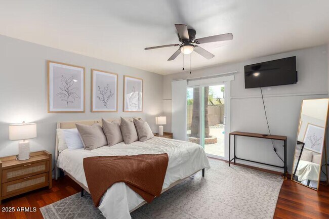 Building Photo - 2351 E Pebble Beach Dr