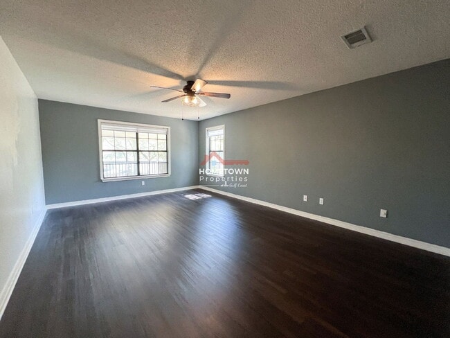 Building Photo - 9703 Quail Hollow Blvd