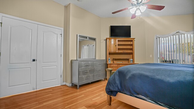 Building Photo - 820 Westbrook Terrace