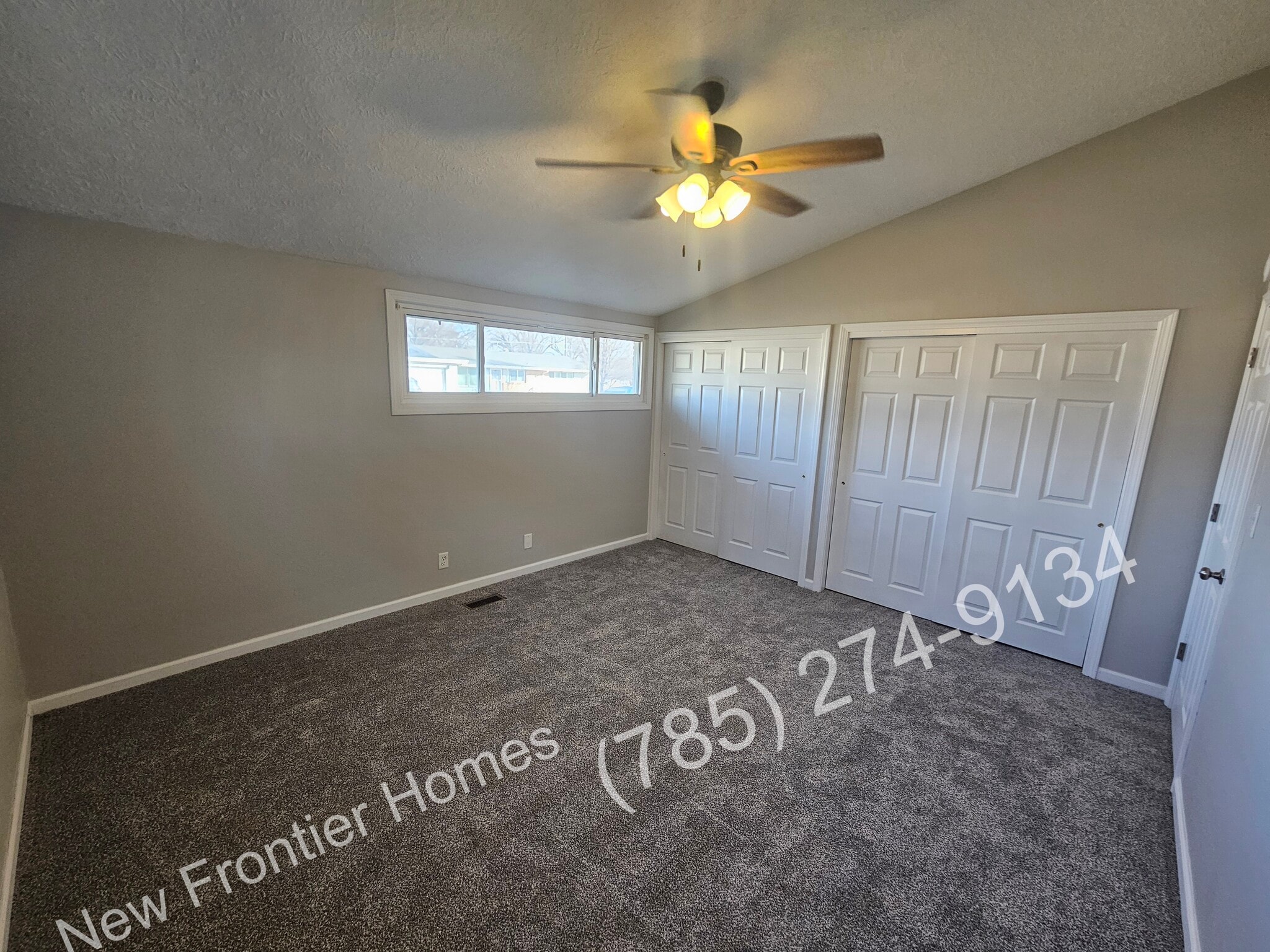 Building Photo - 122 Albany St