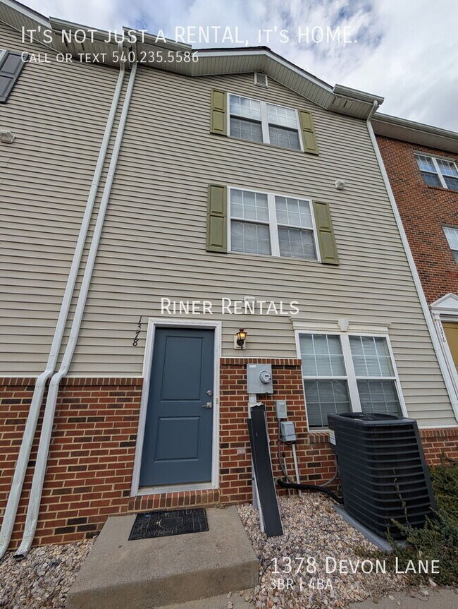 Primary Photo - 1378 Devon Ln