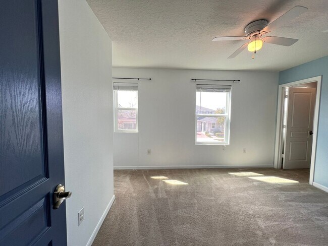 Building Photo - Perfect Home waiting for you!