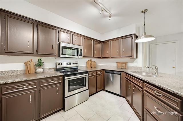 Building Photo - 2035 Teton Pl