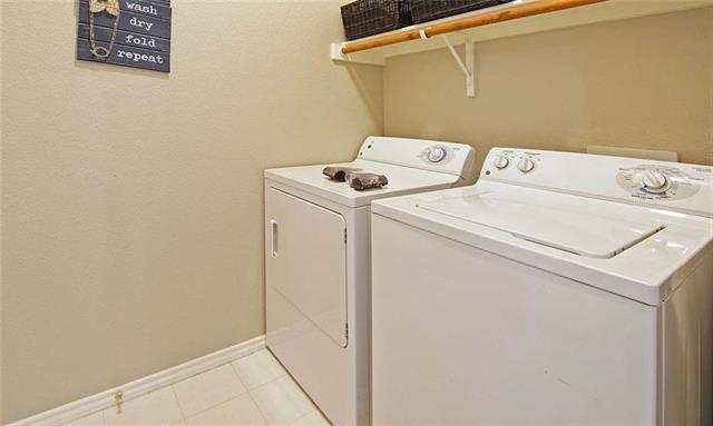 Building Photo - 4812 Stetson Dr S