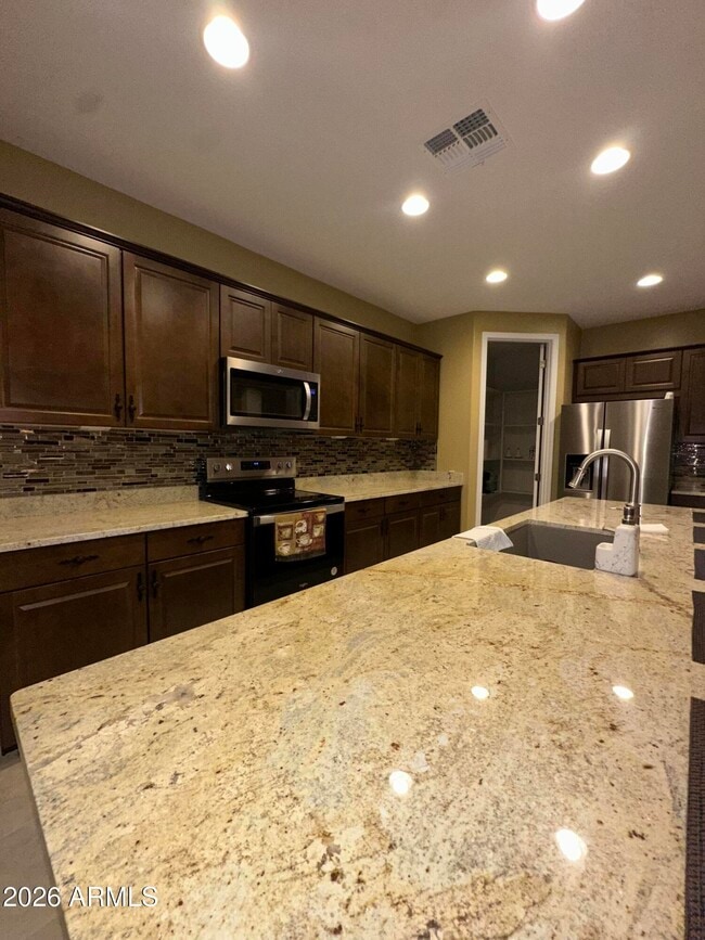 Building Photo - 24647 W Watkins St