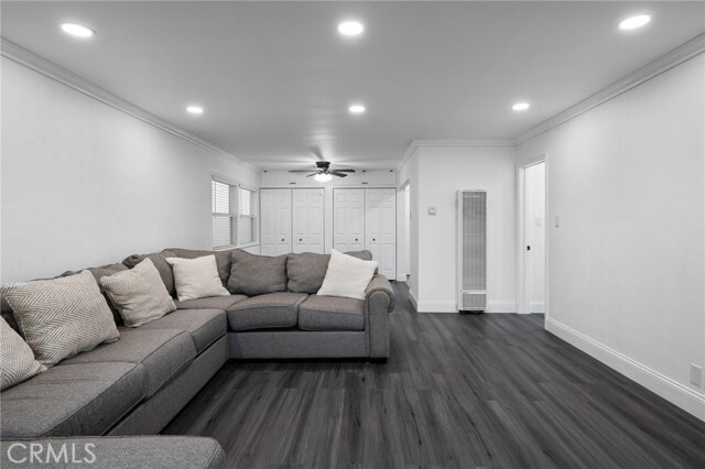 Building Photo - 2023 Border Ave