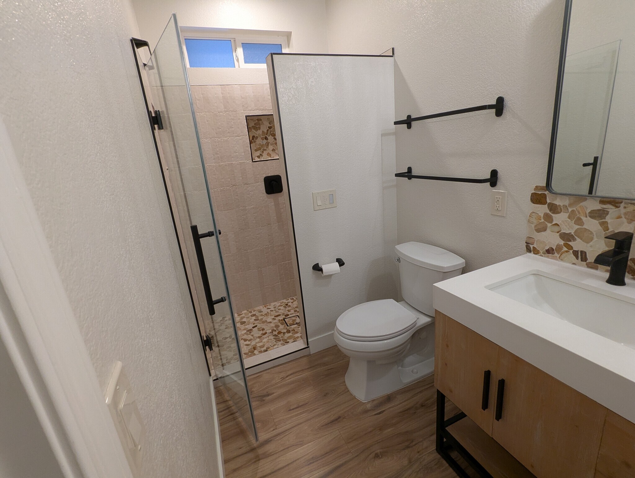 Building Photo - 267 E Smoke Tree Rd