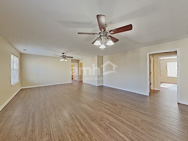 Building Photo - 508 Keel Ct