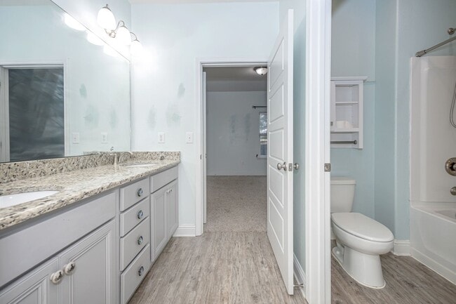 Building Photo - 1013 Silverbell Cv