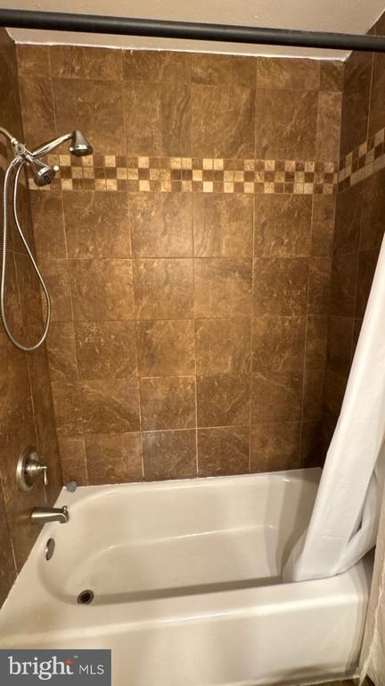 Building Photo - 1649 Forest Hill Ct