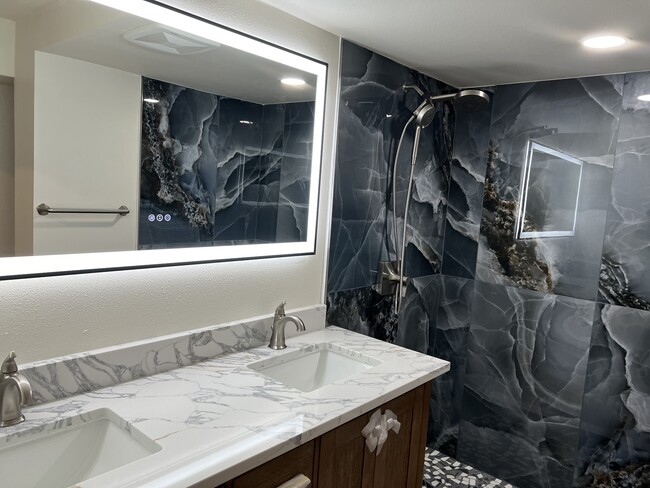 Smart mirror and great fixtures - 23007 NE 61st St