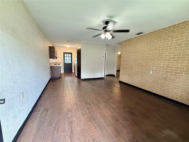 Building Photo - 17303 Lynnette Dr