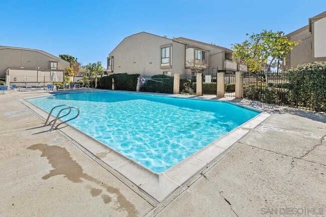 Building Photo - 9209 Village Glen Dr
