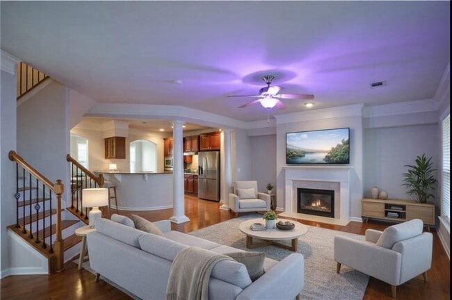 Building Photo - 6008 Manchester Cir