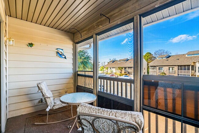 Building Photo - 2535 Great Scott Dr