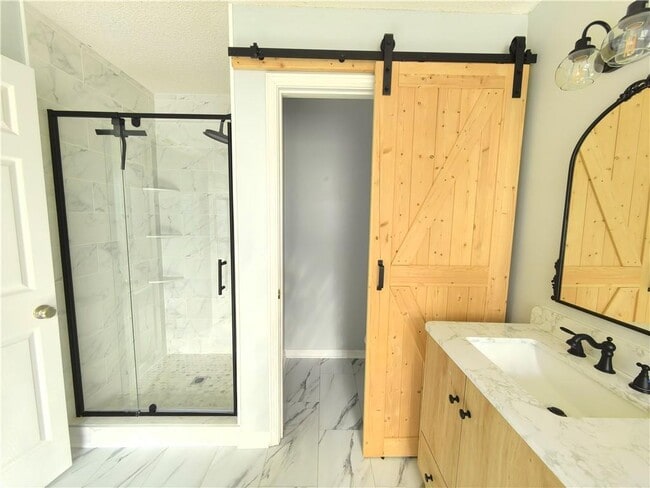 Building Photo - 2815 Priestcliff Dr SE